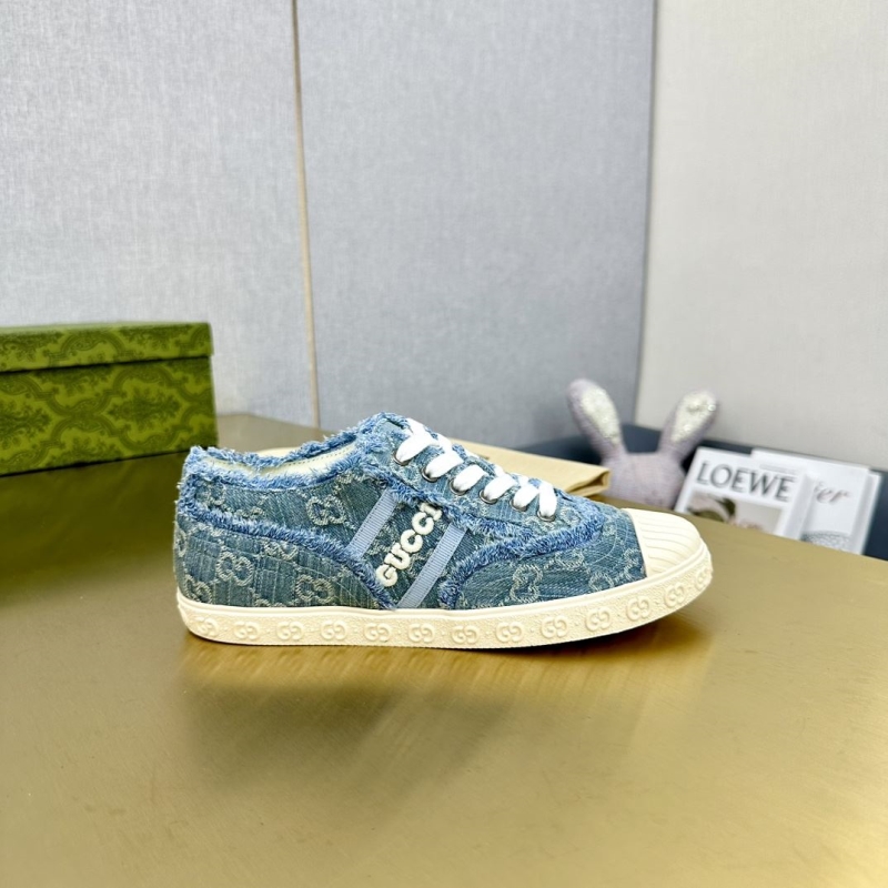 G*u*i casual shoes